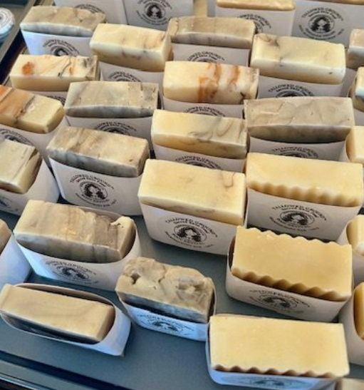 Tallowed Ground™ Root Revival Shampoo & Body Bar 120 G